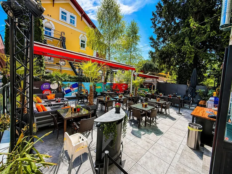 FIT.smartfood Restaurant * Eventlocation * Take Away * Fondue * Catering * Veranstaltungen * Lieferservice in Maxglan, Salzburg