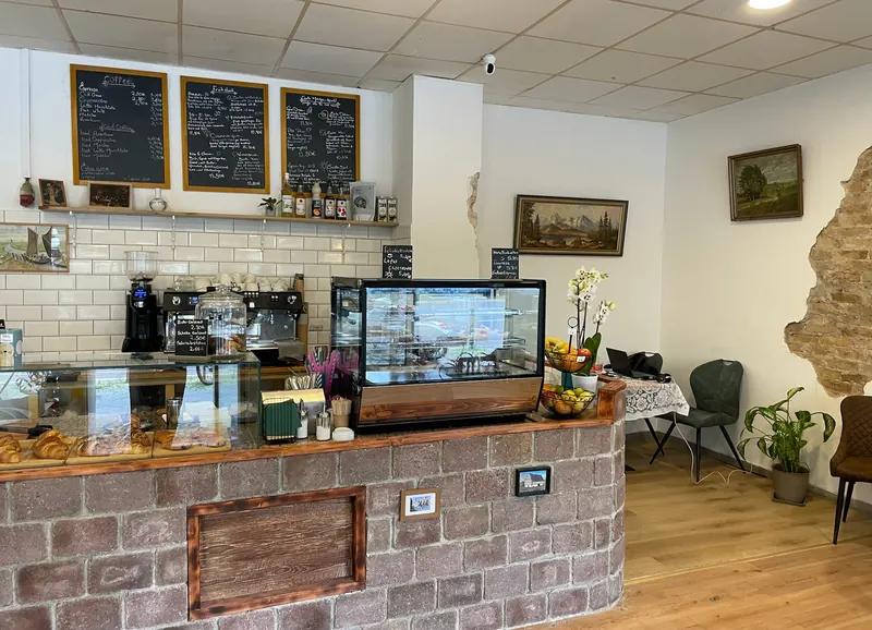 Joya Brunch Café