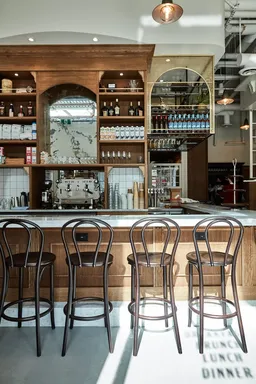 Maxine's Cafe & Bar