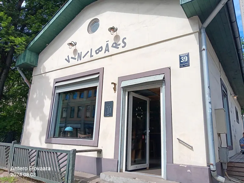 Vinilbārs