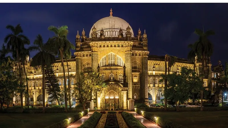 Chhatrapati Shivaji Maharaj Vastu Sangrahalaya & Kala Ghoda in Mumbai