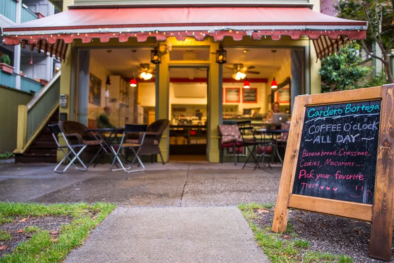 Fables & Food Café