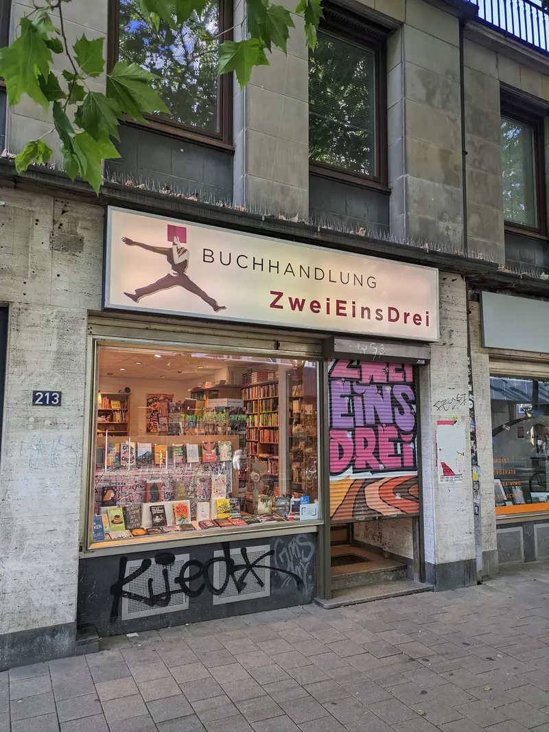 Buchhandlung ZweiEinsDrei