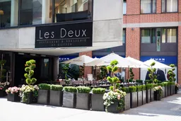 Les Deux