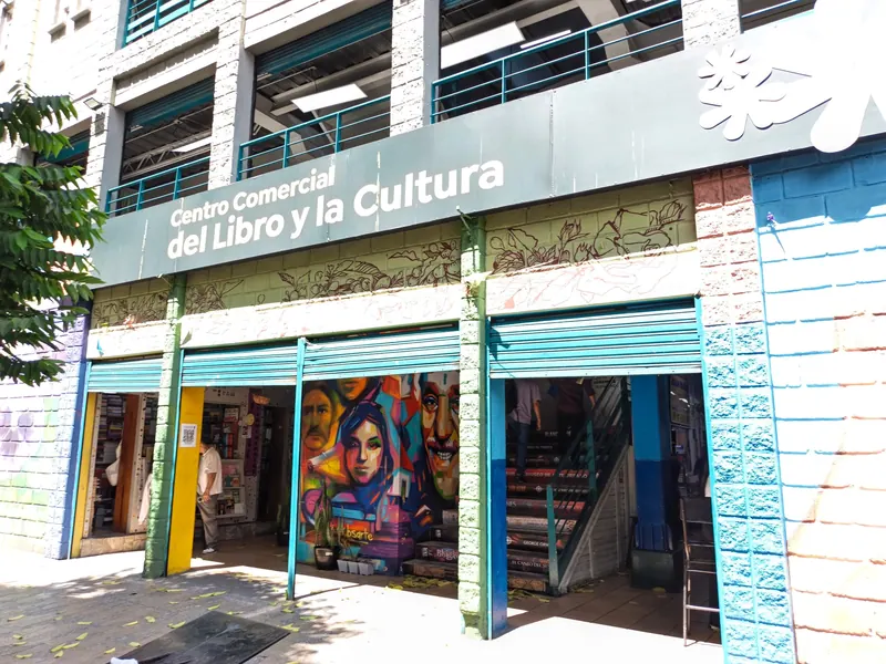 Books and Culture Mall