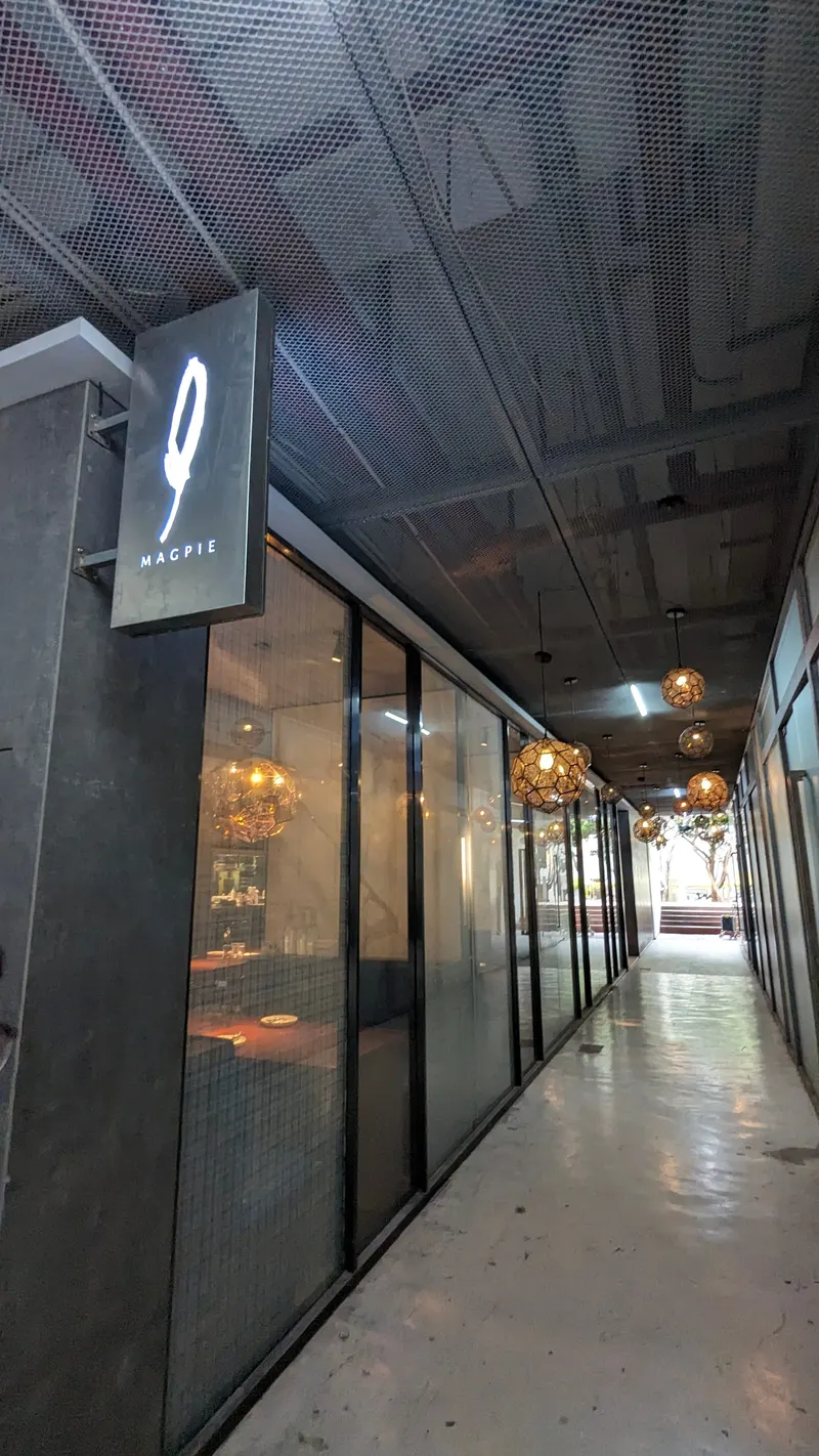 Magpie Restaurant 喜鹊派餐厅 in Futian District, Shenzhen