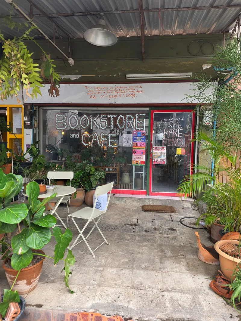 Rare Finds Bookstore and Cafe