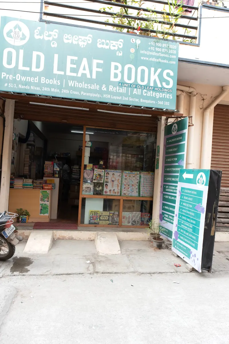 OLD LEAF BOOKS