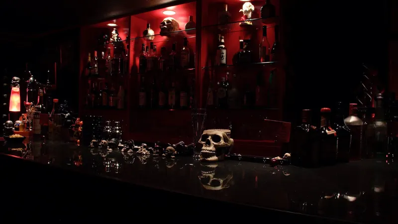 Rock Bar Midian