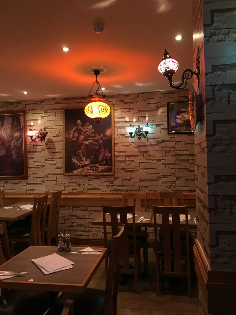 Ada Restaurant