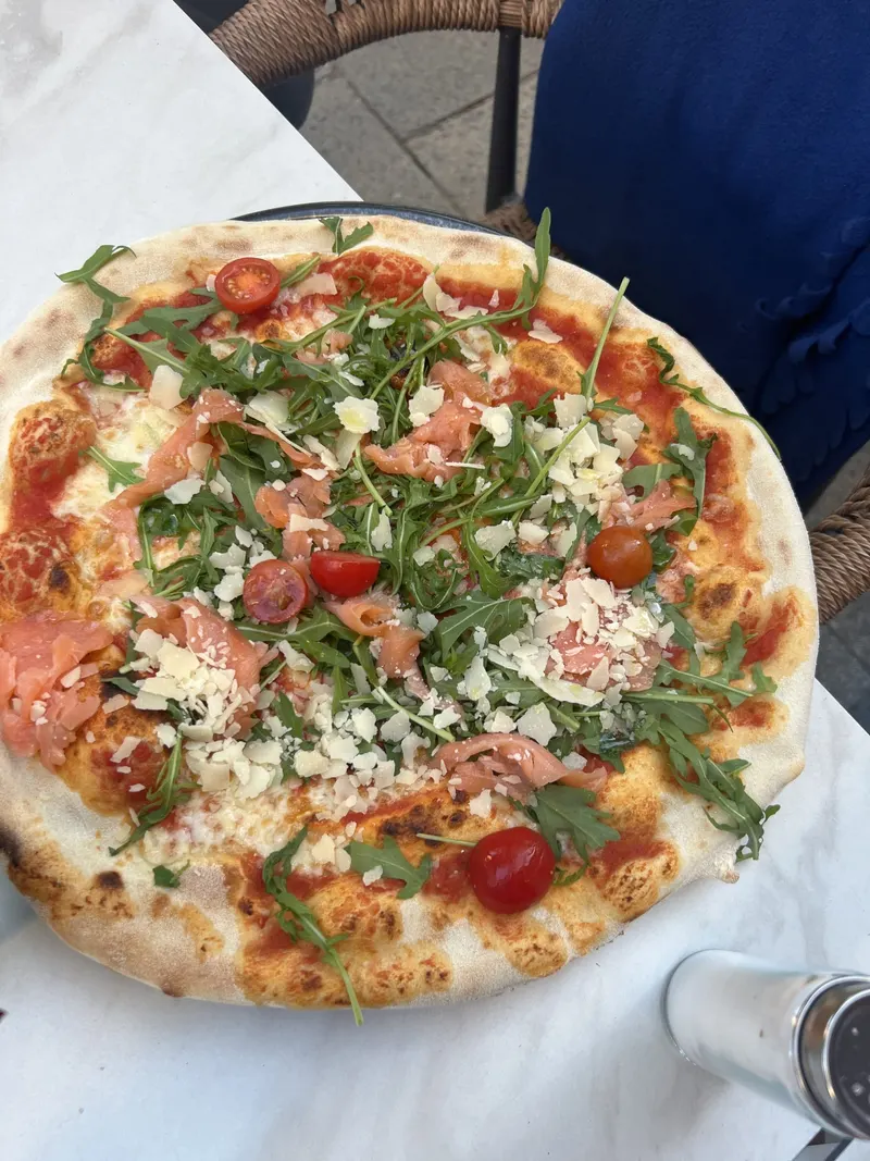 Cafe Leonardo's Mediterrane Küche