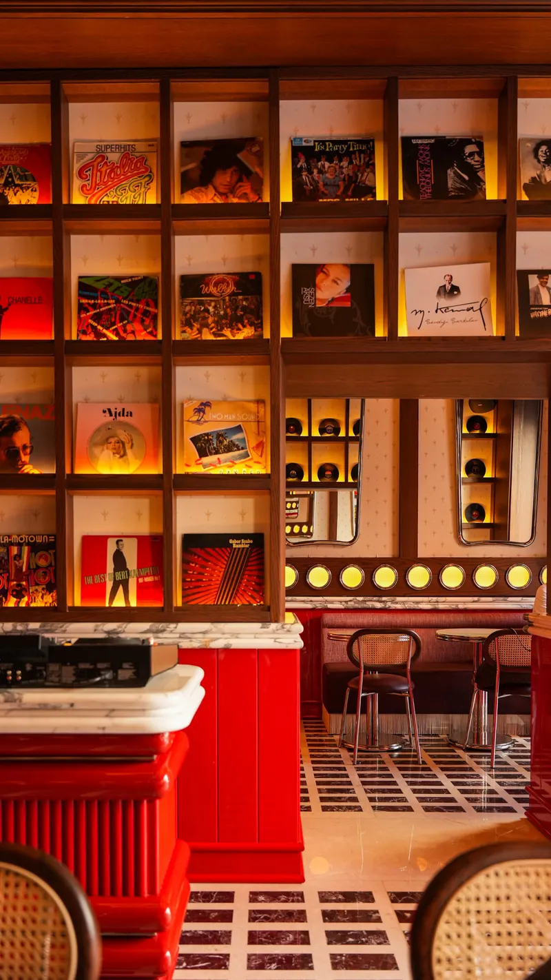 Tiny Drinkery House in Vişnezade, Istanbul