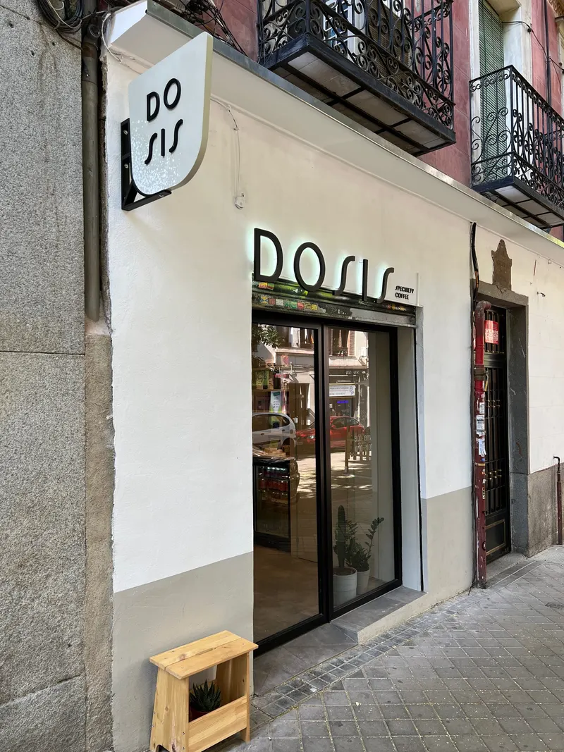Dosis Cafe in Trafalgar, Madrid