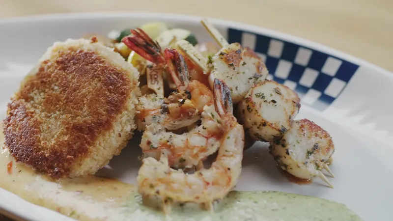 Duke's Seafood South Lake Union