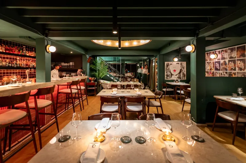 Bisou Bangkok in Parthum Wan, Bangkok