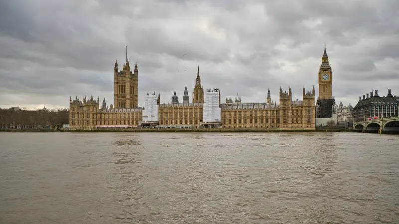 Houses of Parliament and Big Ben in London