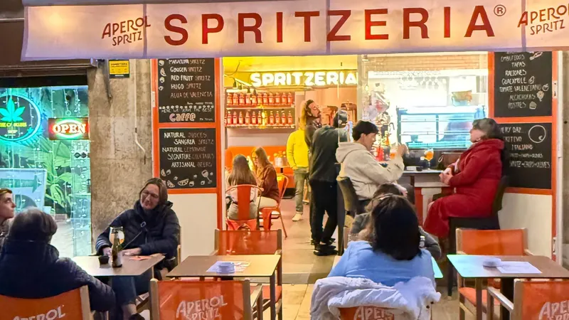 Spritzeria - lonja de la seda in el Mercat, Valencia
