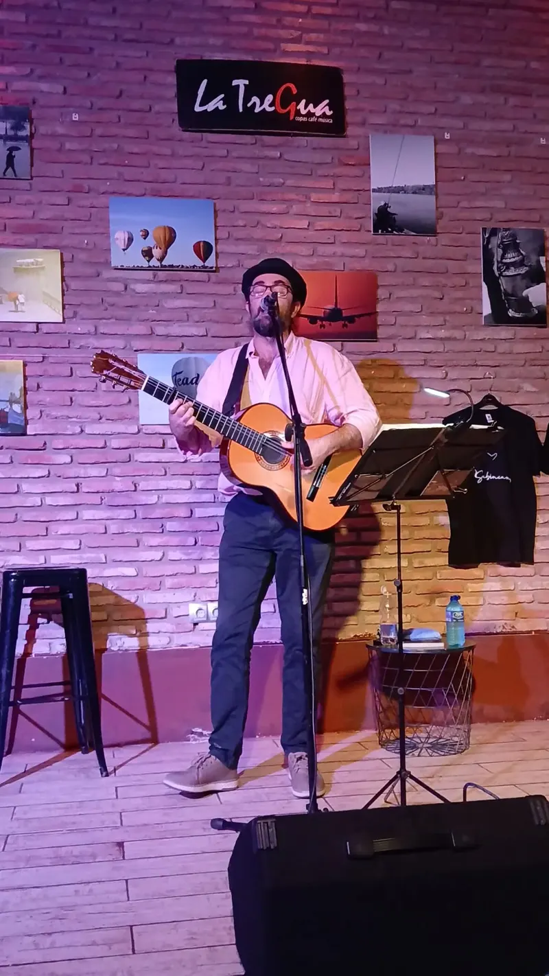La Tregua Café-Bar