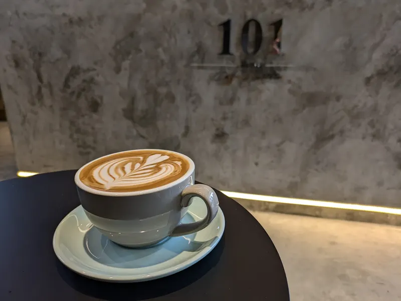 101 & Co. Coffee Roastery @ SPlace ถ้าไม่มาลองจะพลาดมาก in Sam Wa Tawan Tok, Bangkok