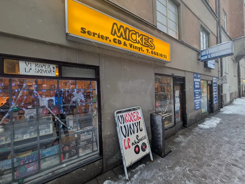 Mickes Serier, CD & Vinyl