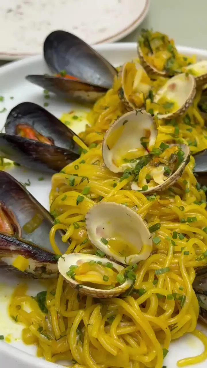 Thes ''Greek Creative Cuisine''