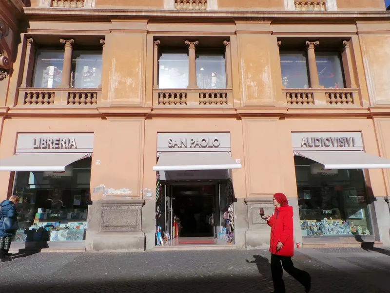 Libreria S.Paolo in Vatican, Rome