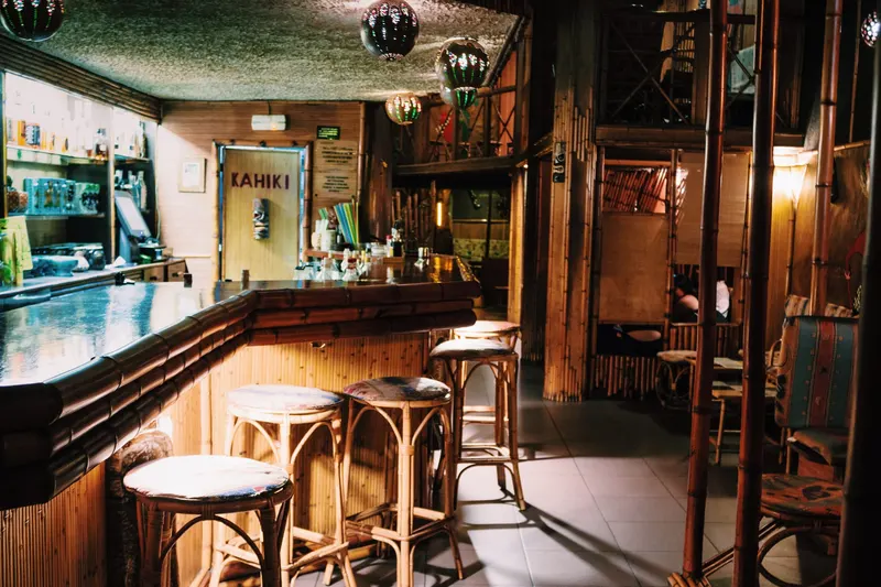 Kahiki Barcelona, Tiki bar, pub, cocteleria