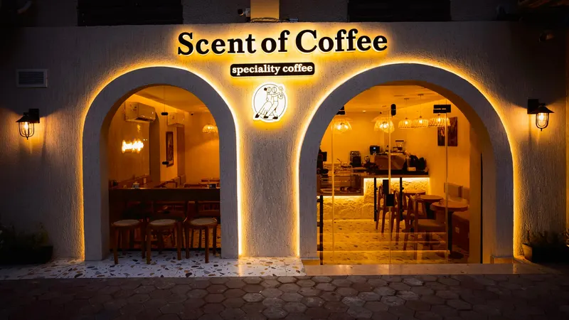 Scent of Coffee in Kaser El Nile, Cairo