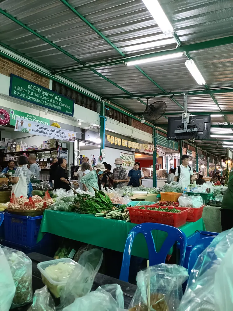 Vegan Organic Market Santi Asoke in Khlong Chan, Bangkok