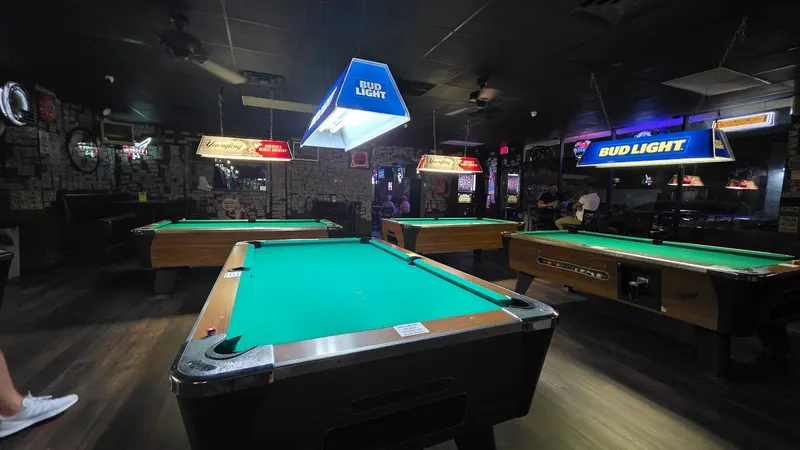 O'Shucks Karaoke Bar in Plaza Venezia, Orlando