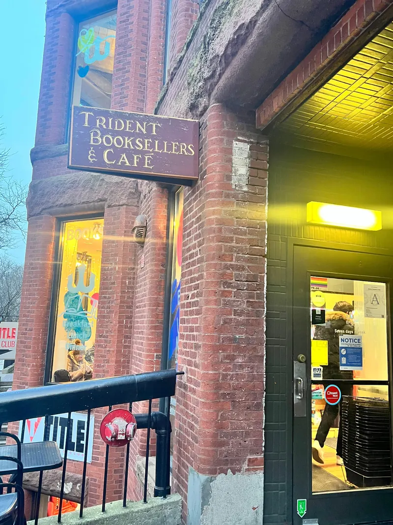 Trident Booksellers & Cafe