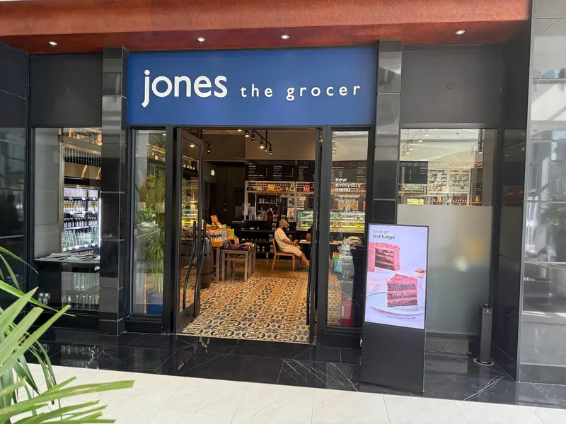 jones the grocer Dusit Thani Hotel