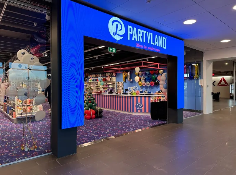Holtagarðar - Shopping Center