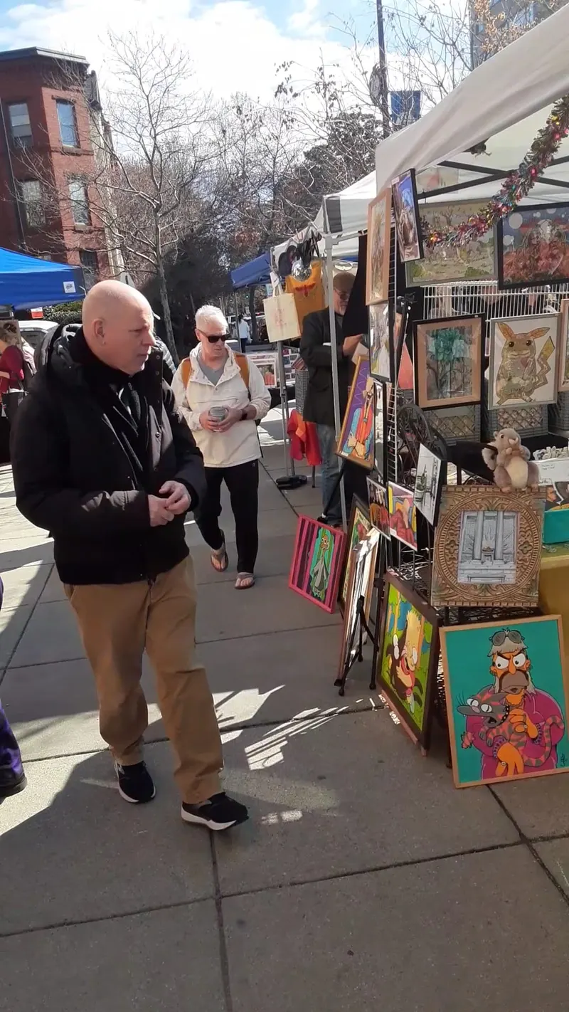 Dupont Little Flea Market