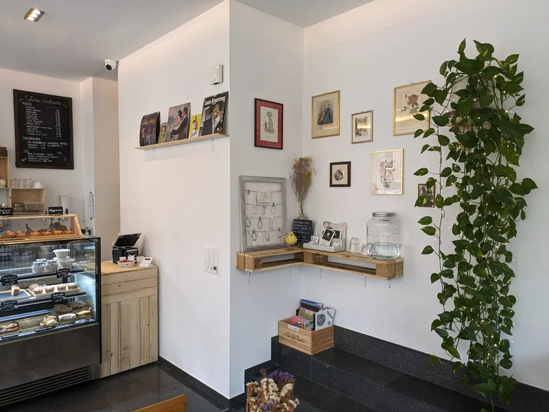 Zufreeden Glutenfree Café & Bakery