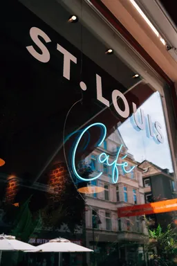 ST. Louis Café-Köln