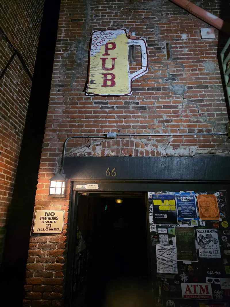 Old Towne Pub