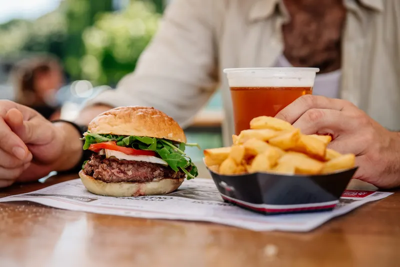 Hood Burger BTC