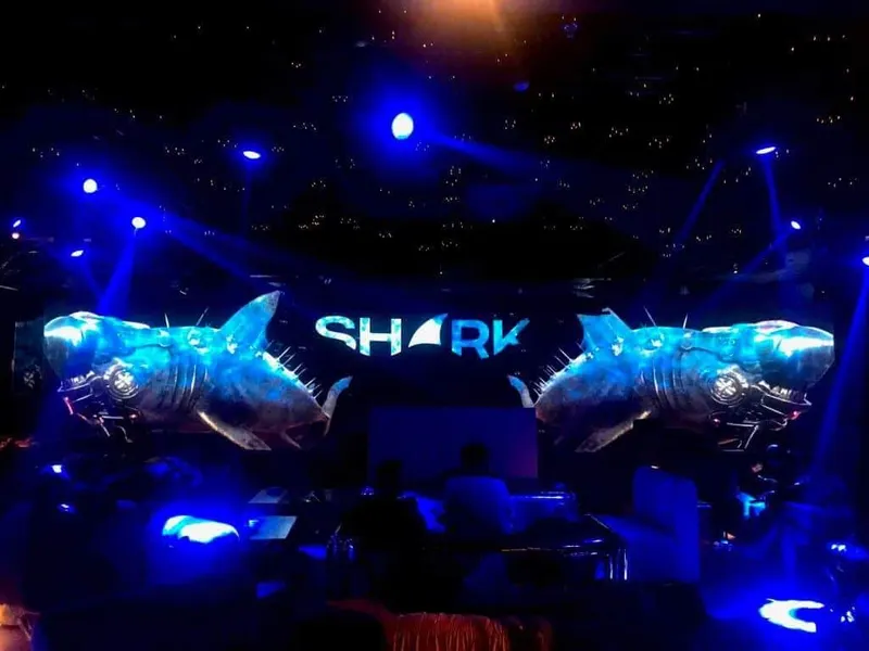 Shark Club in Trang Tien, Hanoi