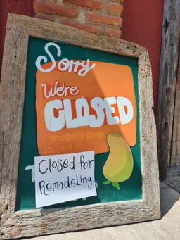 Mango Cafe