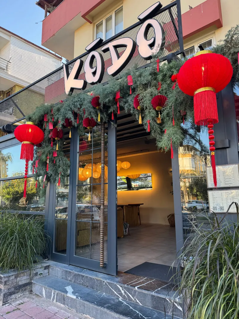 KODO • Sushi Wok Grill •