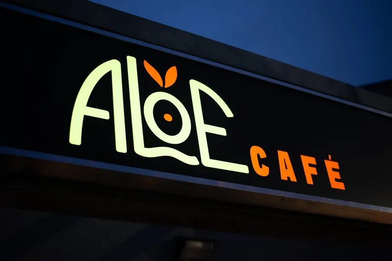 Aloe Café in Pointe-Claire, Montreal