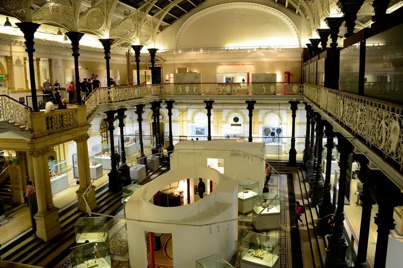 National Museum of Ireland - Archaeology in Dublin
