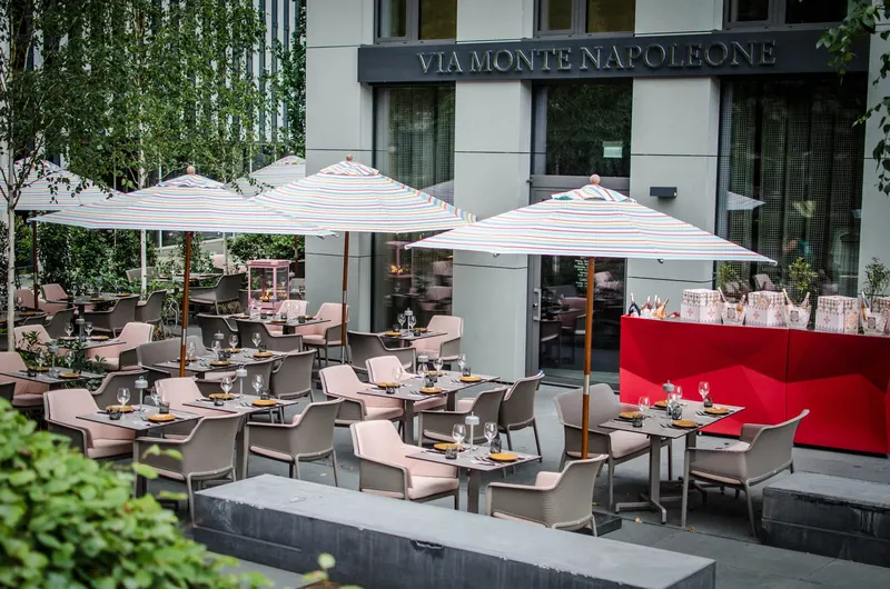 Via Monte Napoleone Restaurant