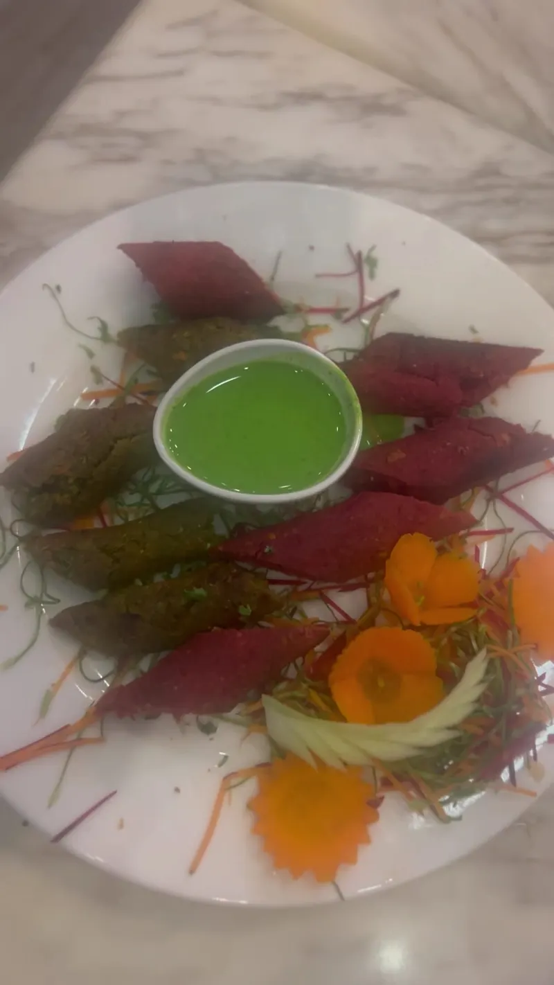 MoMo Spicy & Restaurant