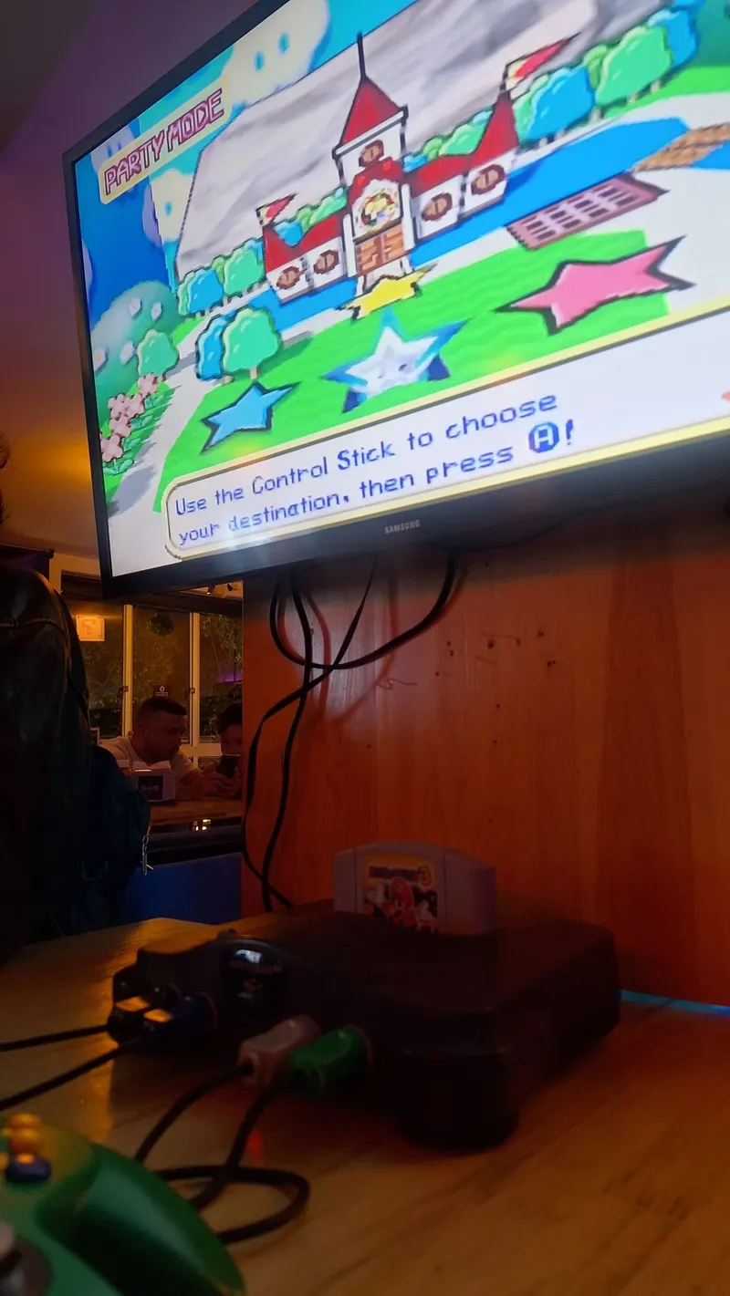 Game Over Resto Bar