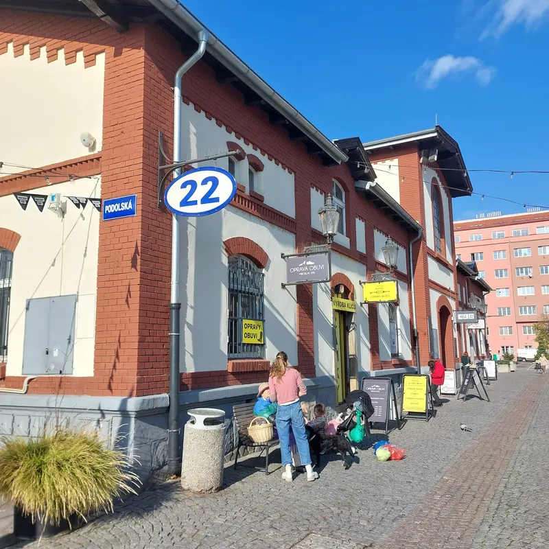 Hala 22 - Food Market