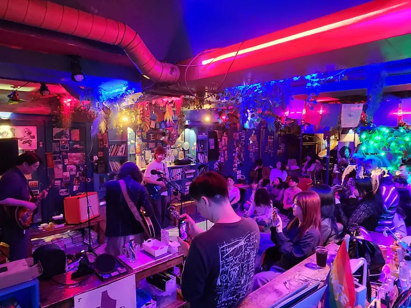 쉬바펍 Shiva Pub in Changcheon-dong, Seoul