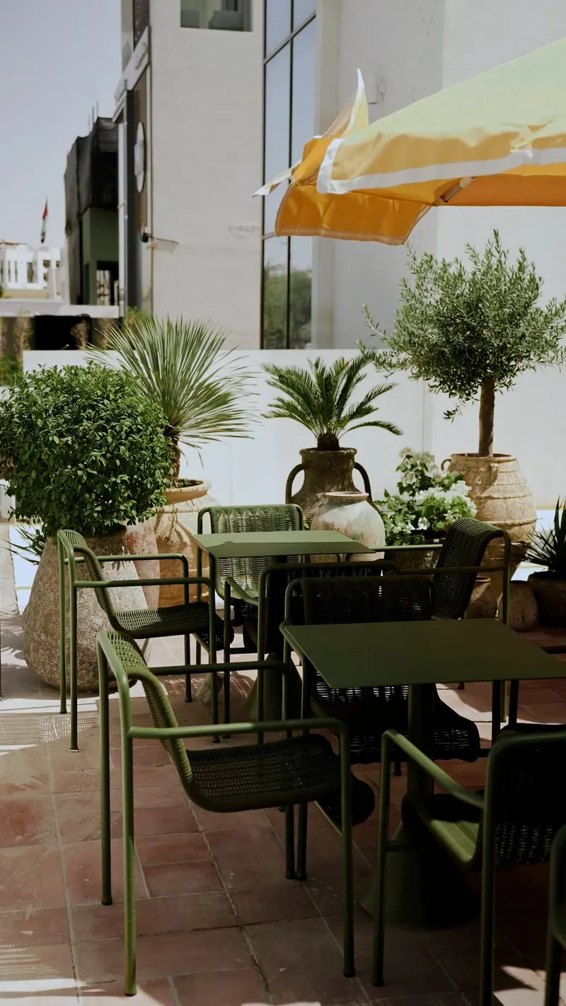 Chapter Cafe & Bakery in Baţīn, Abu Dhabi