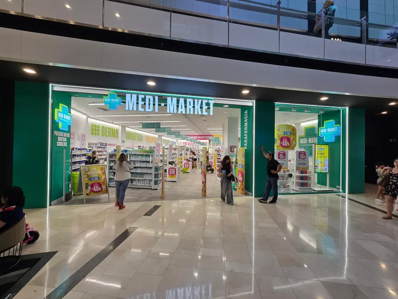 Centro Comercial Plenilunio in Rejas, Madrid